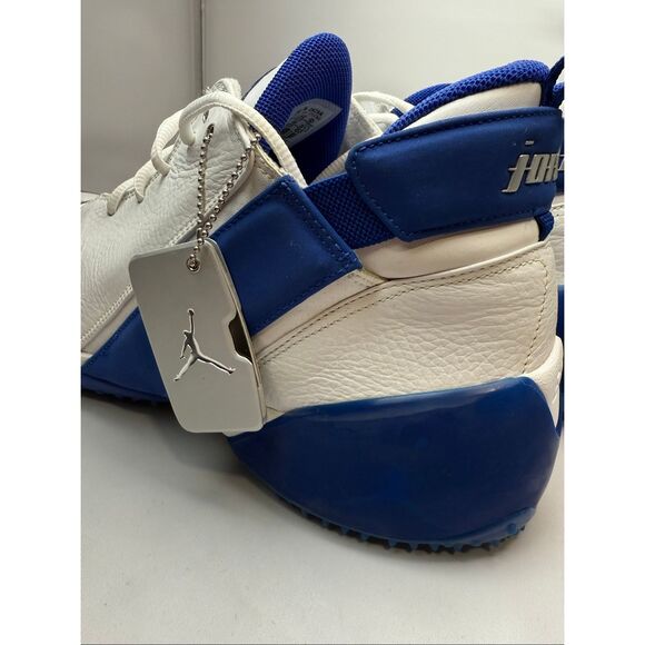 Jordan Prime Target 311113-103 White Sport Royal Men’s 13.5 • DS w/ OG Box main image 12